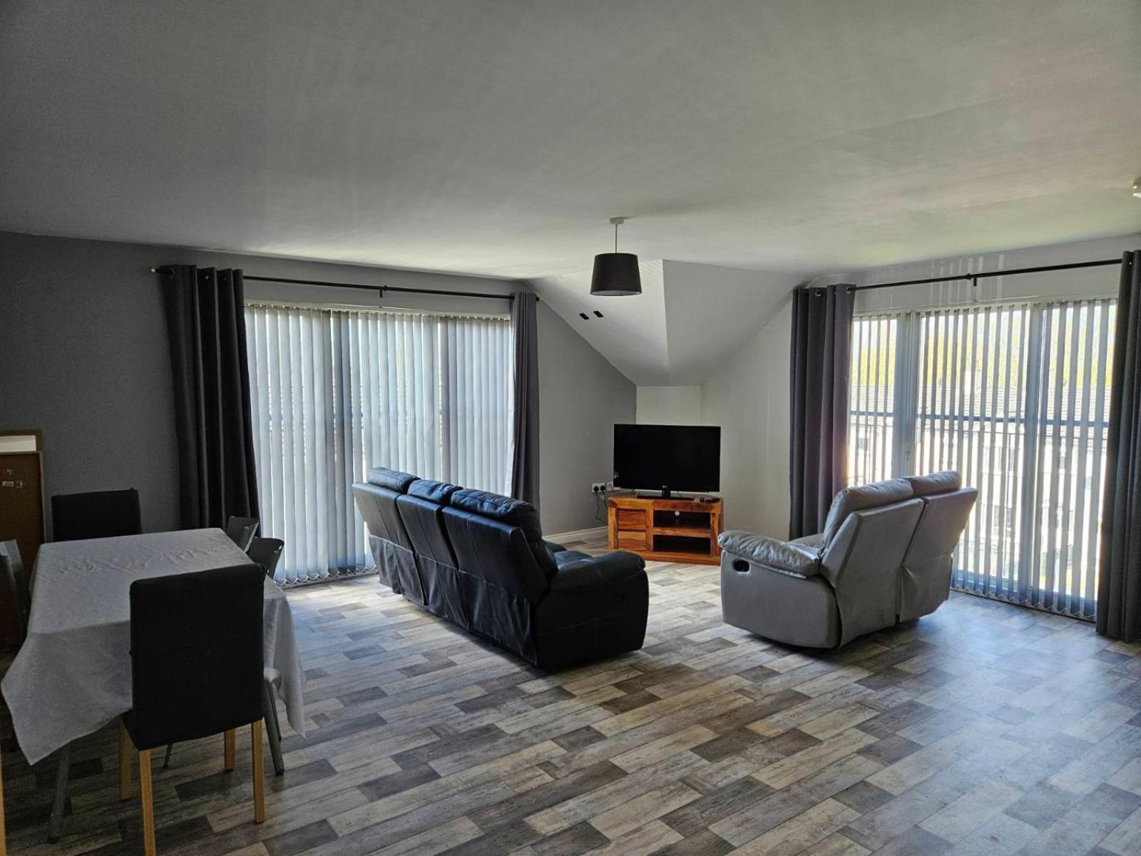 דירות לונדונדרי Skyview Retreat מראה חיצוני תמונה